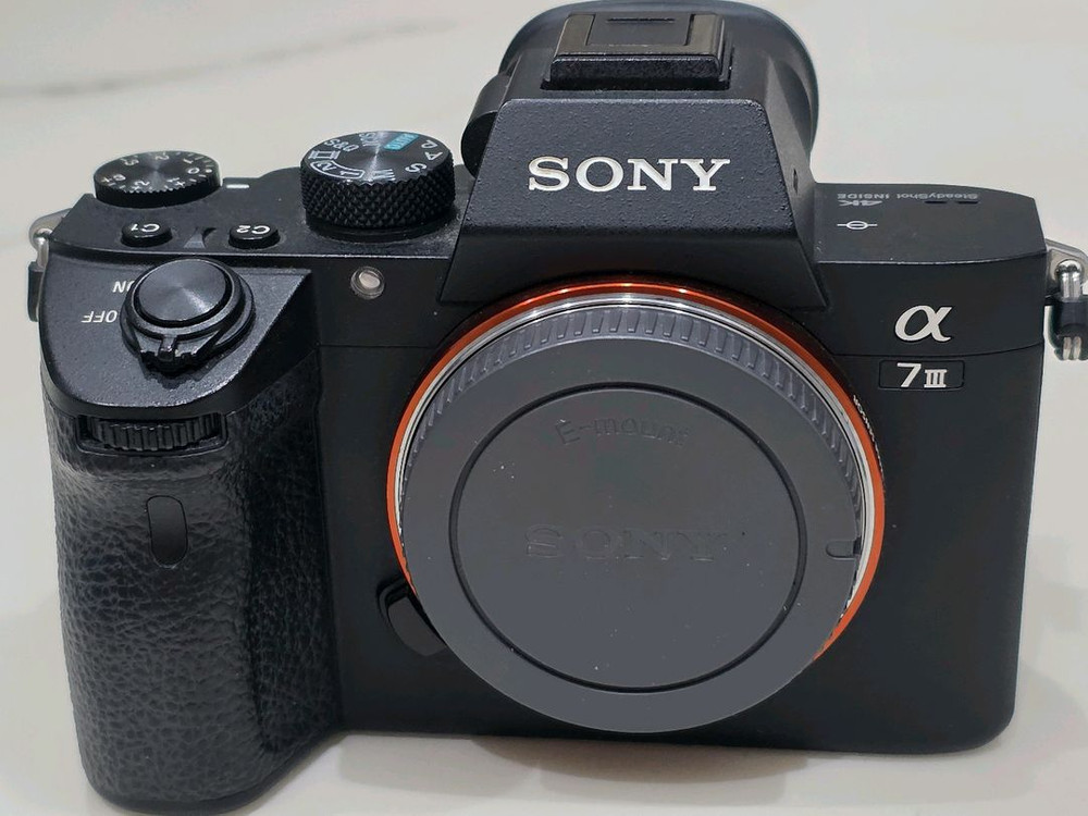 소니 풀프레임 미러리스 카메라 A7M3 이미지