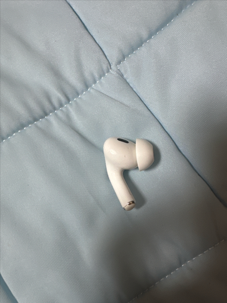 에어팟 프로2 왼쪽 이미지