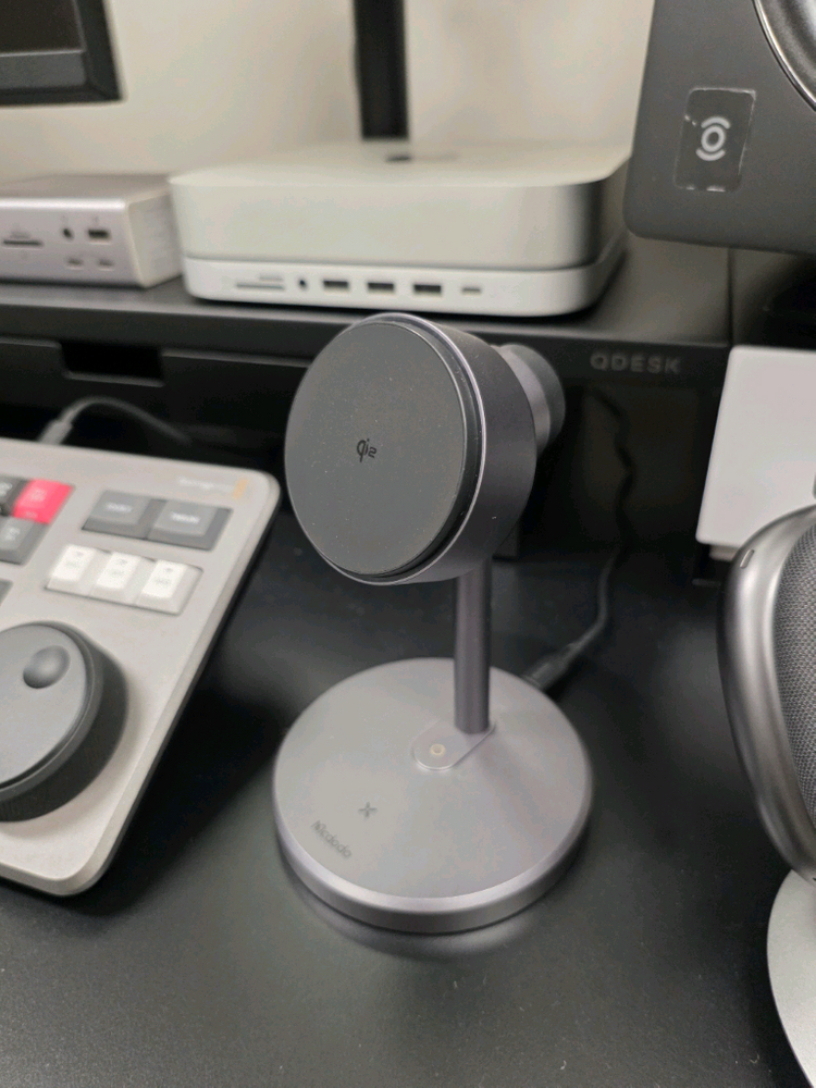 맥도도 Qi2 3in1 맥세이프 무선충전 스탠드 거치대 이미지