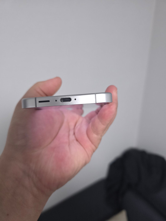 갤럭시 S24FE 엘로우 256기가 SS급 팔아요~ 이미지