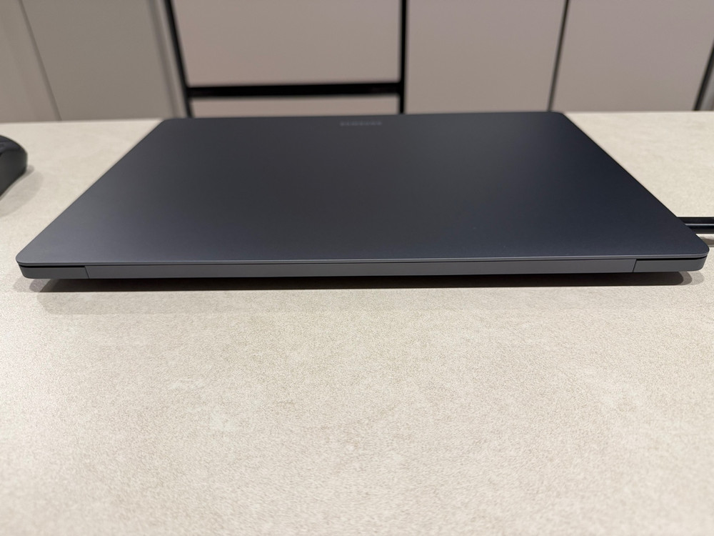 갤럭시북6 울트라 5070 판매합니다(NT960UJH-XD72Y). 이미지