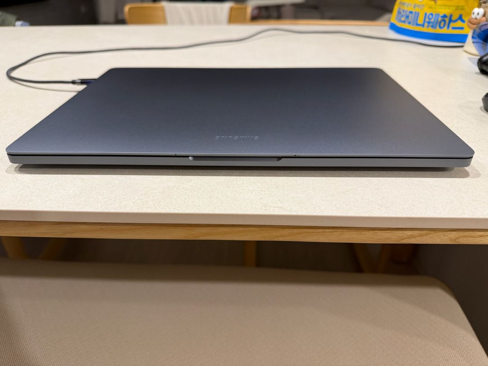 갤럭시북6 울트라 5070 판매합니다(NT960UJH-XD72Y). 이미지