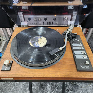 파이오니아 턴테이블 이미지