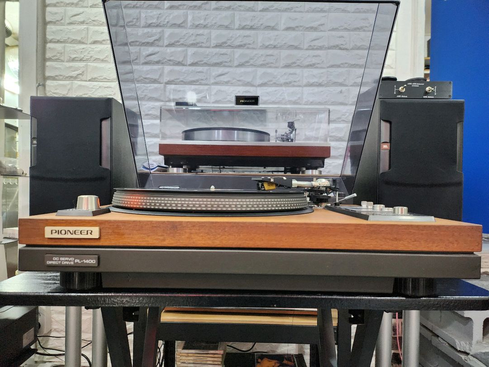 파이오니아 턴테이블 이미지