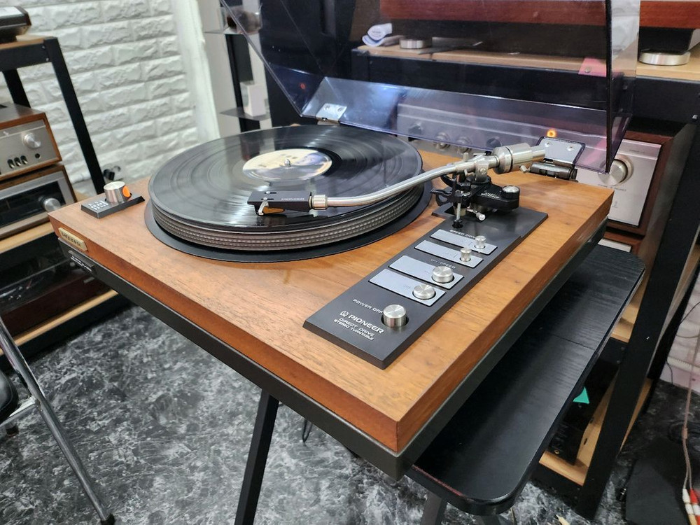 파이오니아 턴테이블 이미지