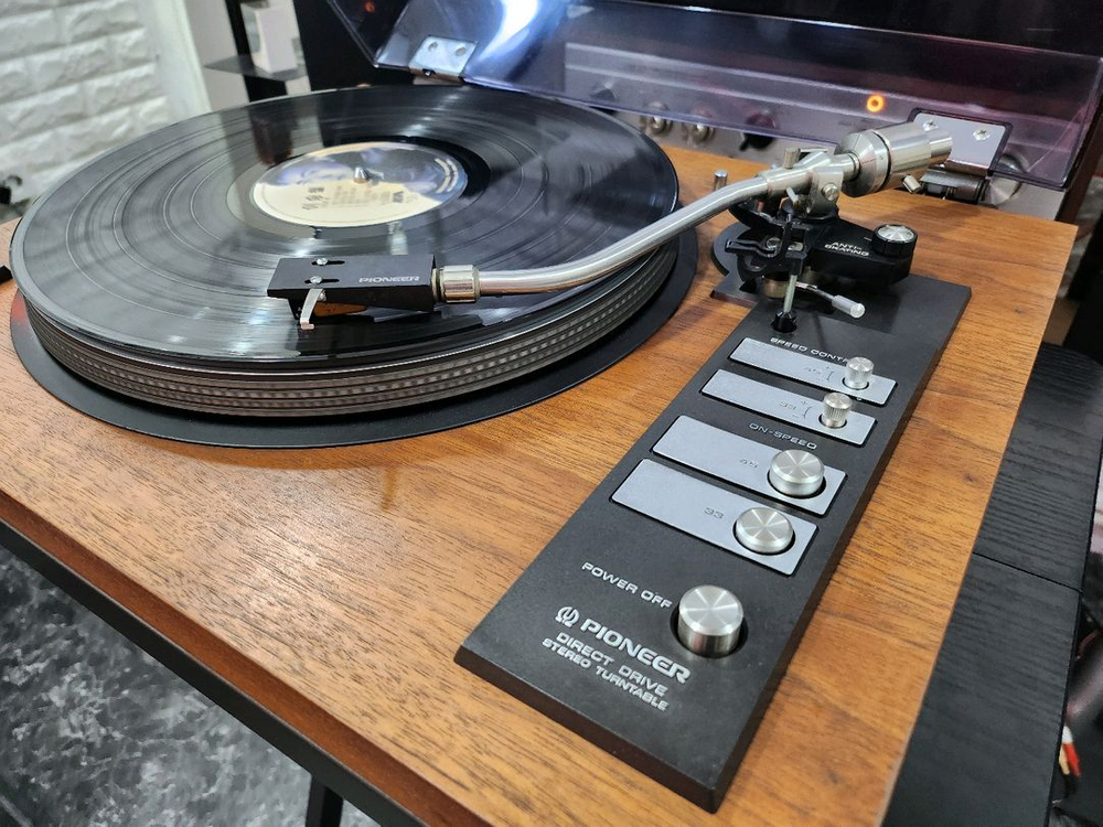 파이오니아 턴테이블 이미지