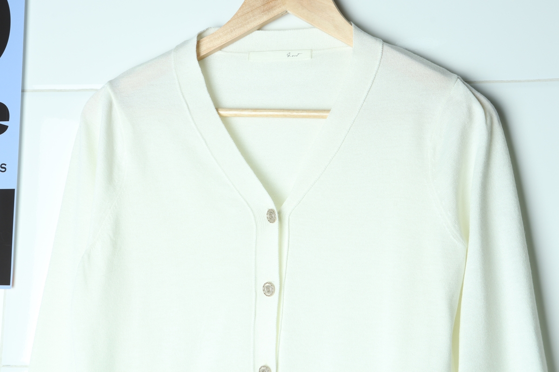 W(F) 지컷 니트 가디건 아이보리 보들 이미지