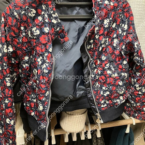 몽클레어 키즈 바람막이 블루종 점퍼 이미지