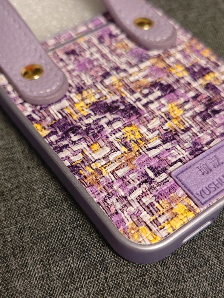 갤럭시 Z플립6 핸드폰 케이스 이미지