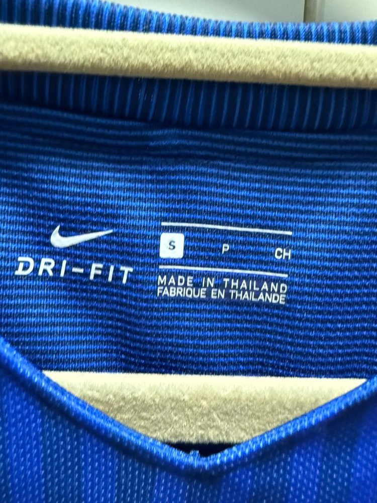 16-17 바르셀로나 메시 긴팔 유니폼 이미지