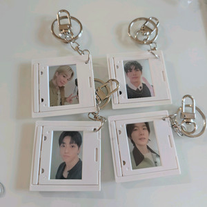 (일괄) 방탄bts 아리랑 앨범 윤기슈가정국지민태형 위버스특전 키링 포카 이미지