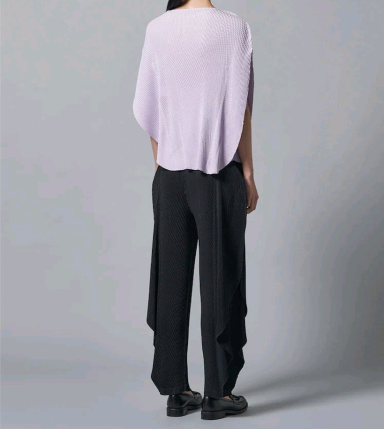 이세이미야케 탑 오비큘러 플리츠 탑 라이트 퍼플 2사이즈 이미지