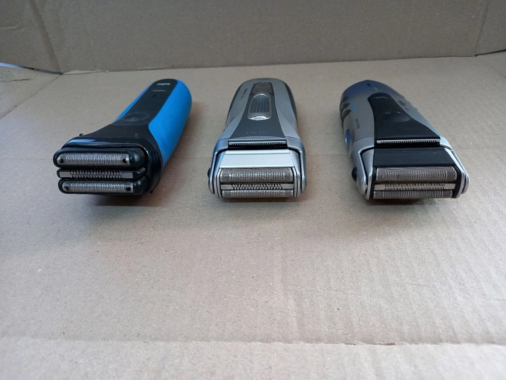 브라운 전기면도기 3개 이미지