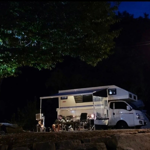 1톤 트럭캠퍼 농막 휴게시설 이동사무실 최저가 이미지