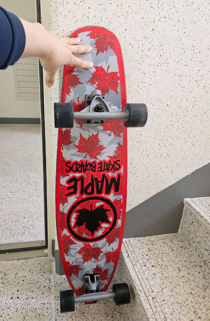 유럽 메이플 스케이트보드 크루저보드 레드/블랙(한번 사용,상태최상) 이미지