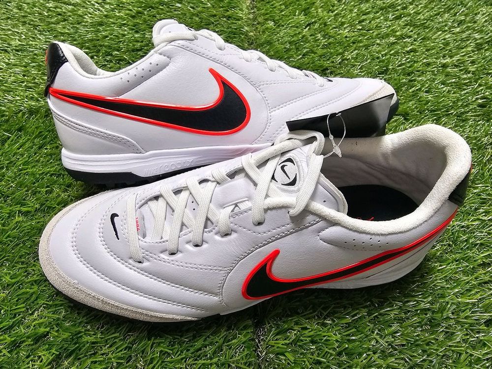 [새상품] 나이키 티엠포 리게라 프로 TF 255mm (국내 미출시색상) 이미지