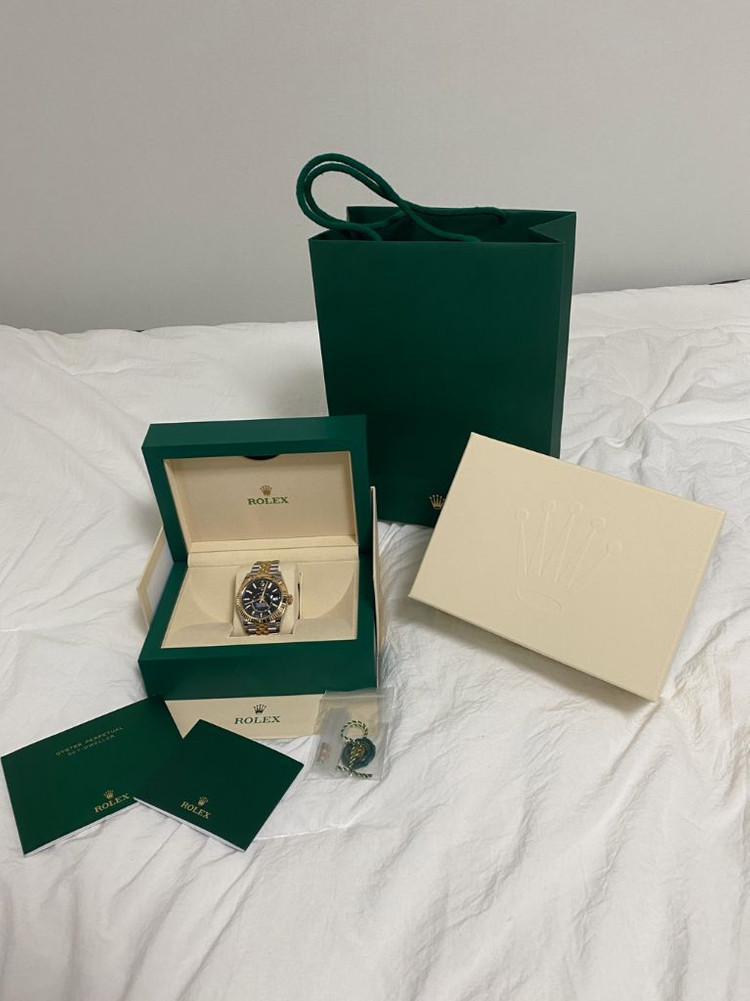 롤렉스 스카이드웰러 쥬빌레 검판 콤비 이미지