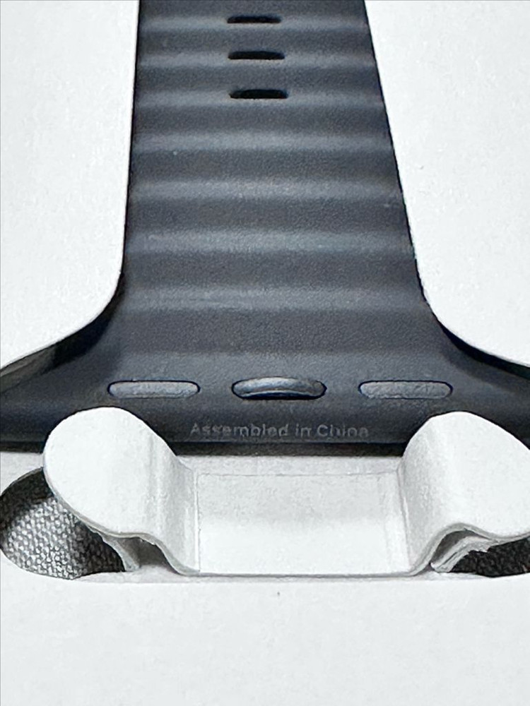 애플워치 블랙, 내추럴티타늄 오션밴드 이미지