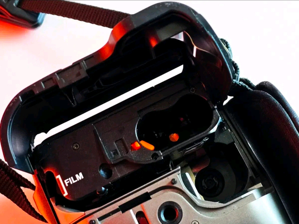 캐논 필름카메라 오토보이 제트(Canon Autoboy Jet) 이미지