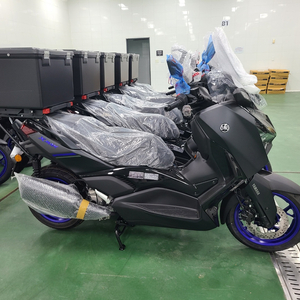 야마하 XMAX300cc 배달 스쿠터 오토바이 이미지