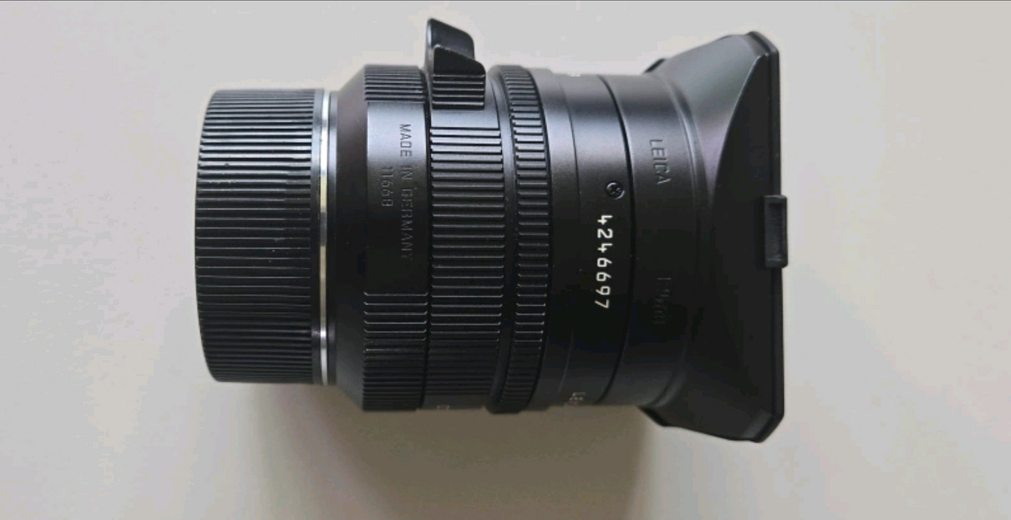 라이카 주미룩스 28mm f1.4 이미지