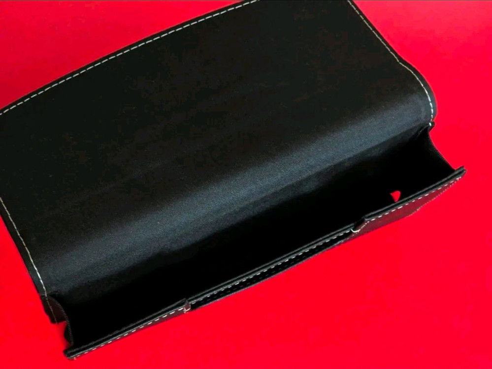 벤츠 Mercedes-Benz 가죽 서류지갑 이미지