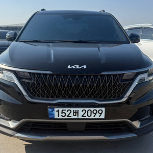 카니발 4세대 중고차 카니발 중고차 카니발 4세대 9인승 시그니처 23년04월 65674KM 완전무사고 이미지