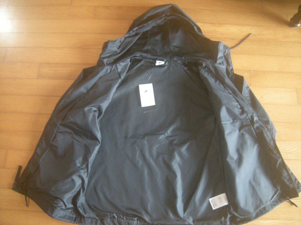 나이키에어 빅스우시 바람막이자켓m사이즈 국내미출시색상 한정판/아디다스 노스페이스 러닝조깅헬스배낭캠핑acg아이폰 이미지