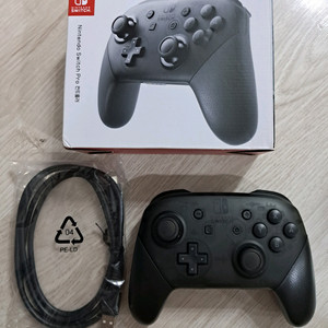 닌텐도 스위치 정품 프로콘 상태괜찮음 이미지