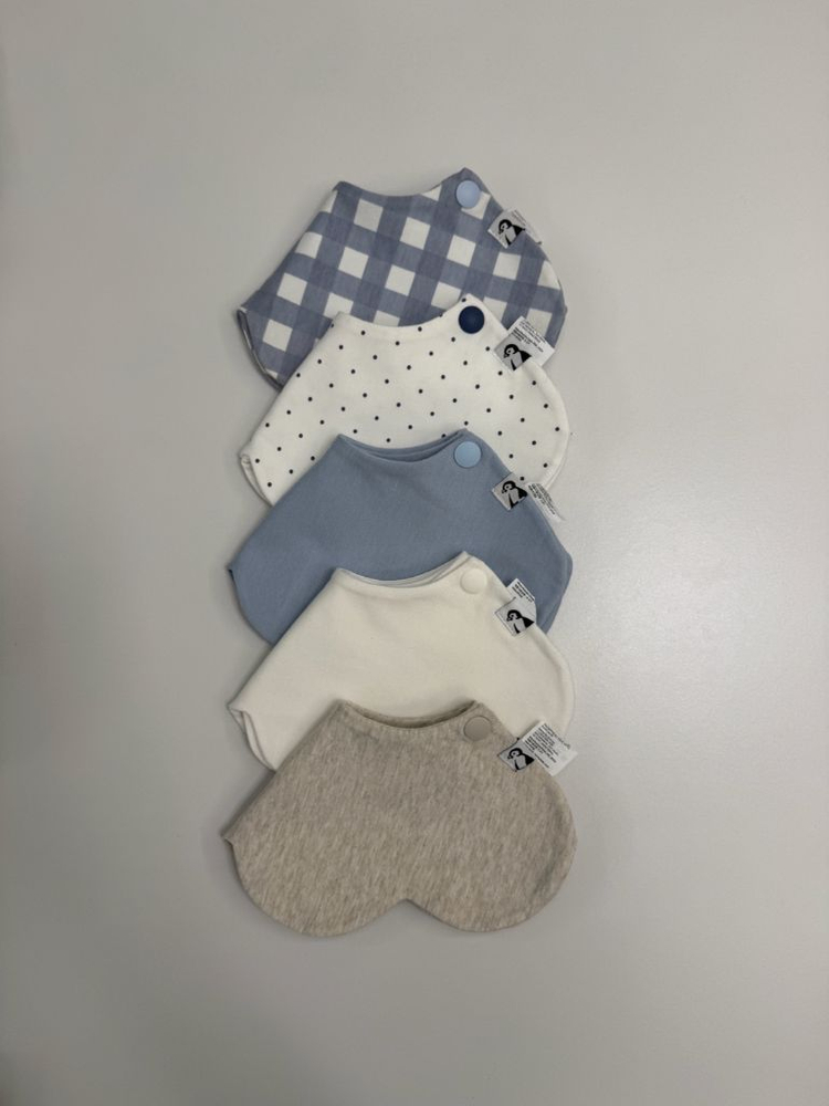 코니 턱받이 이미지