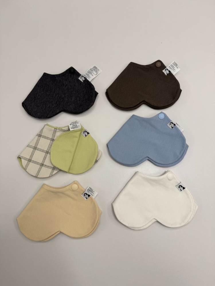 코니 턱받이 이미지