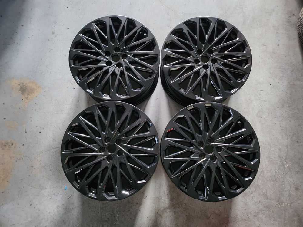 올뉴 팰리세이드LX3 21인치 캘리그라피 블랙휠 순정휠 중고휠 팝니다 이미지