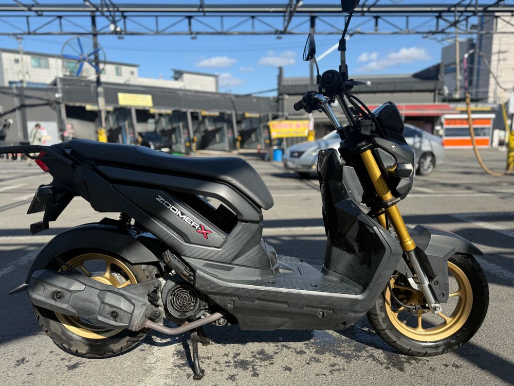 줌머x 키로수9xxx 팔아요 이미지