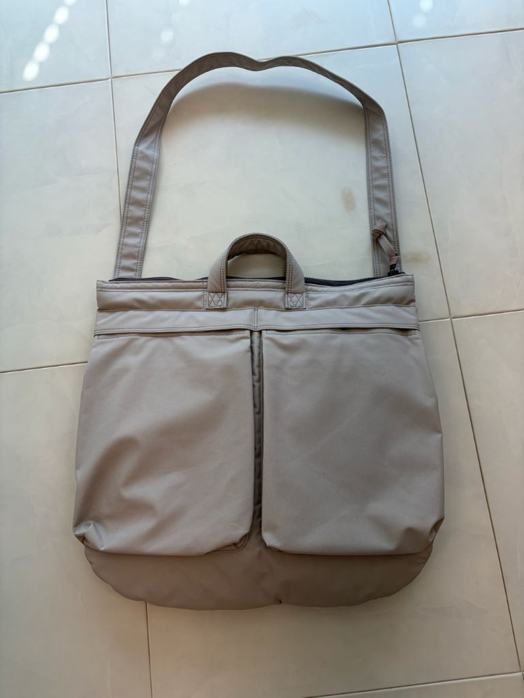 아나토미카 고어텍스 헬멧백 샌드화이트 이미지