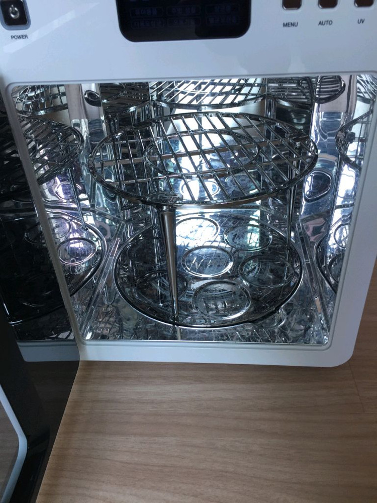 (새상품급)퓨리티 플러스 3D 입체 회전형 젖병 소독기 이미지