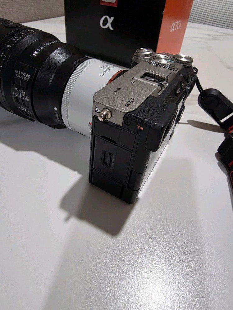 소니 A7CR 풀프레임 미러리스 카메라 이미지