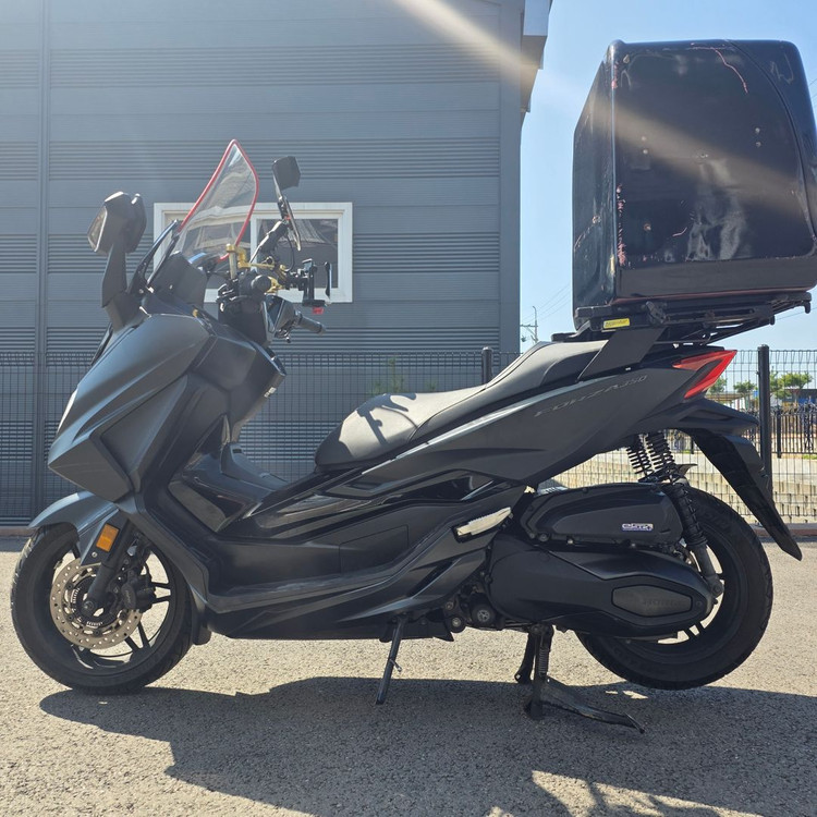 특가)혼다 포르자350 23년식 7만 배달셋팅o 저렴하게 판매합니다 이미지