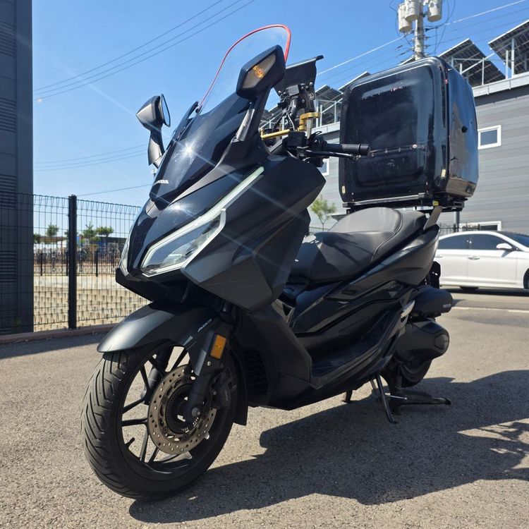 특가)혼다 포르자350 23년식 7만 배달셋팅o 저렴하게 판매합니다 이미지