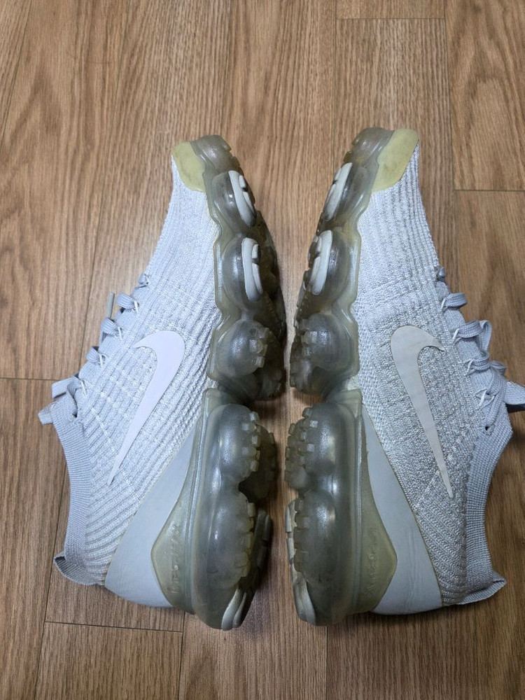 나이키 에어맥스 운동화 이미지