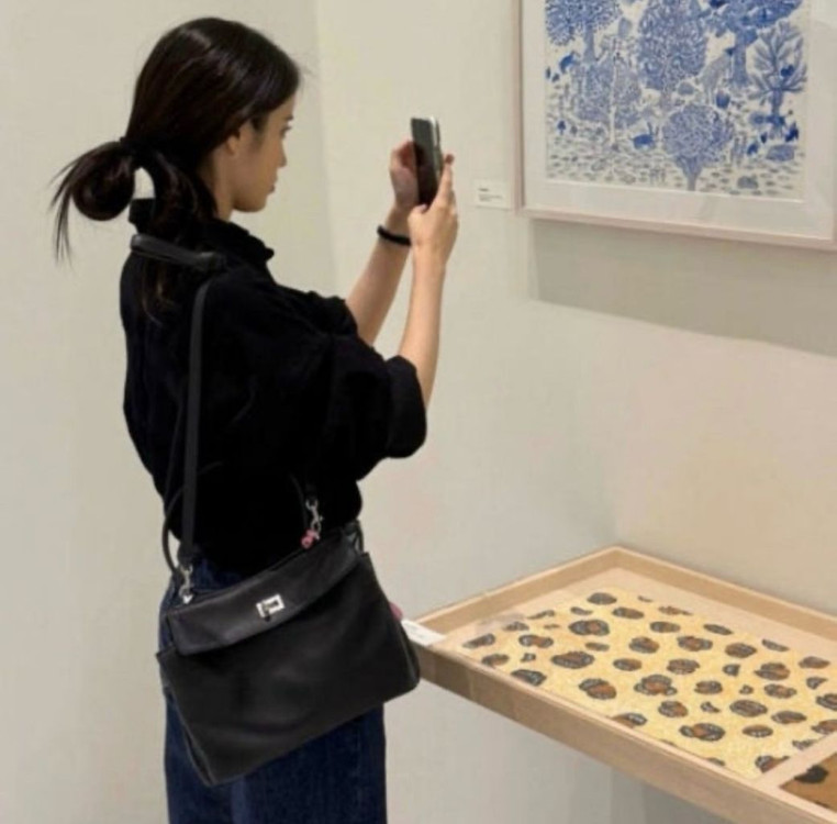 어반루이 발렌시아가 스타일 로데오 스몰 (블랙&실버) 이미지