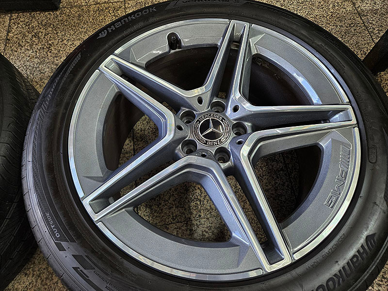 벤츠 W223 신형 S클래스 AMG 정품 19인치 휠 타이어 셋트 이미지