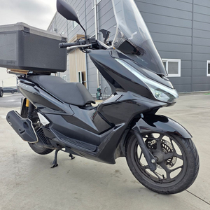 혼다 pcx125 25년 3만 깔끔한세팅 바이크 판매합니다. 이미지