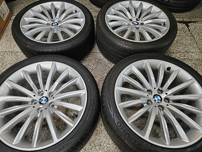 BMW G30 5시리즈 633 정품 19인치 휠타이어 셋트 이미지
