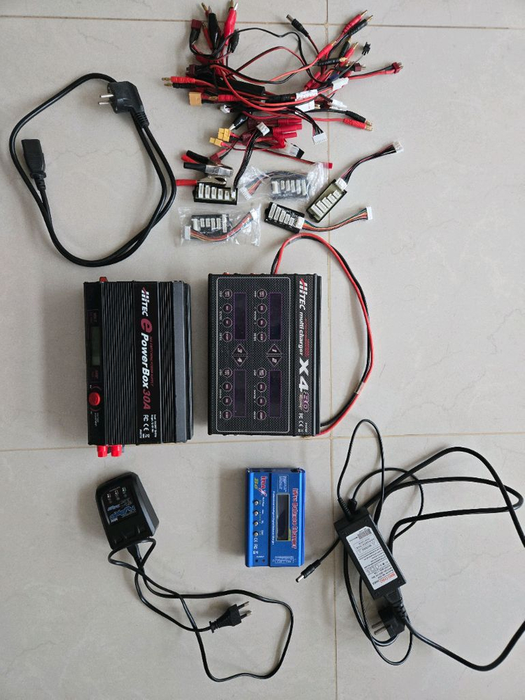 트랙싸스 서밋/하이텍멀티차져X4 80/e파워박스30A /서비스차량 이미지