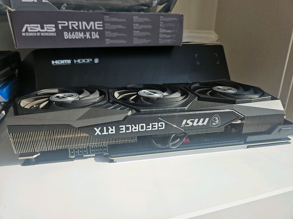 MSI RTX 3070ti Gaming X트리오 그래픽카드 판매 이미지