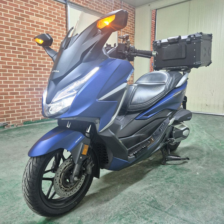 혼다 포르자350 21년식 4만KM 판매합니다 이미지