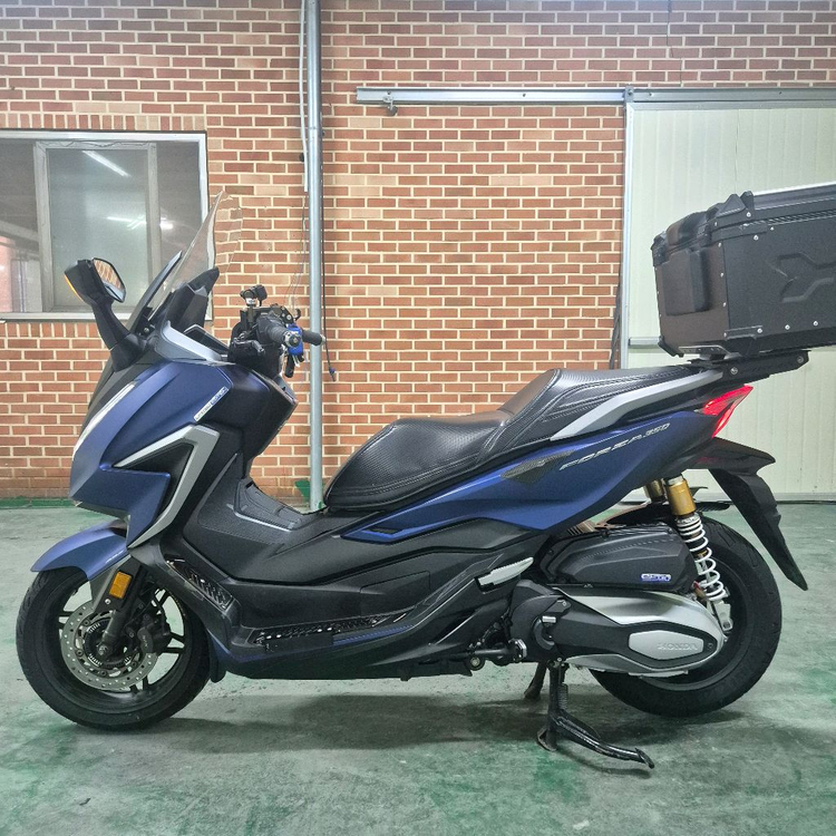 혼다 포르자350 21년식 4만KM 판매합니다 이미지