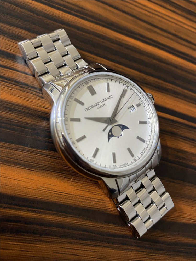 프레드릭콘스탄트 FC-330SS5B6B 클래식 오토매틱 문페이즈 이미지