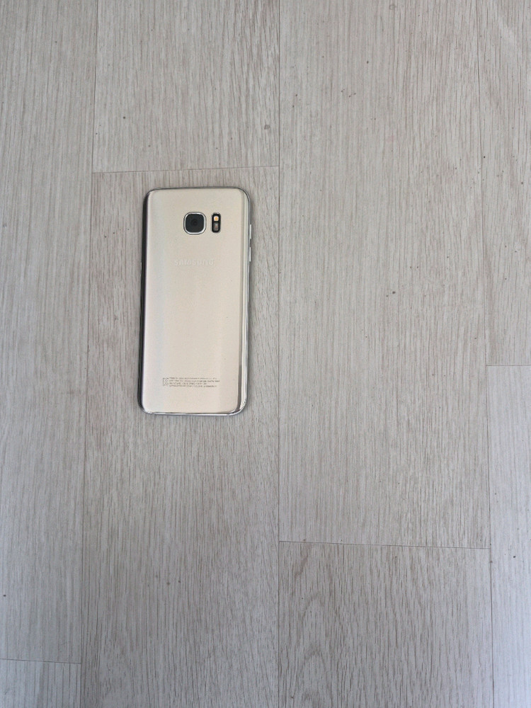 갤럭시S7엣지실버 이미지