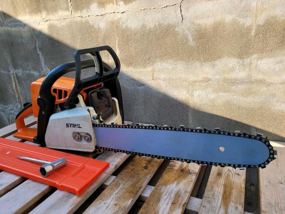 스틸 MS230 엔진톱 이미지